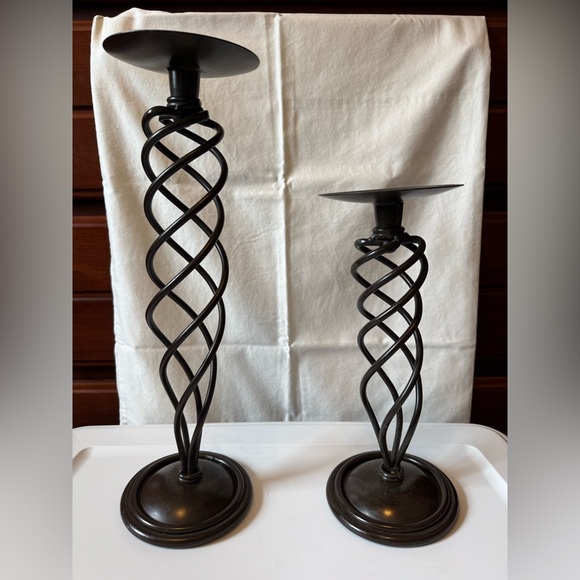Elegant Brown Spiral Candle Holders set of (2) - Picture 10 of 15